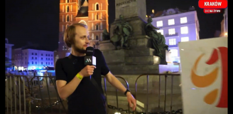 Kibic Wisły WJEŻDŻA na końcówkę LIVE'A ze świętowania awansu i... xD [VIDEO]